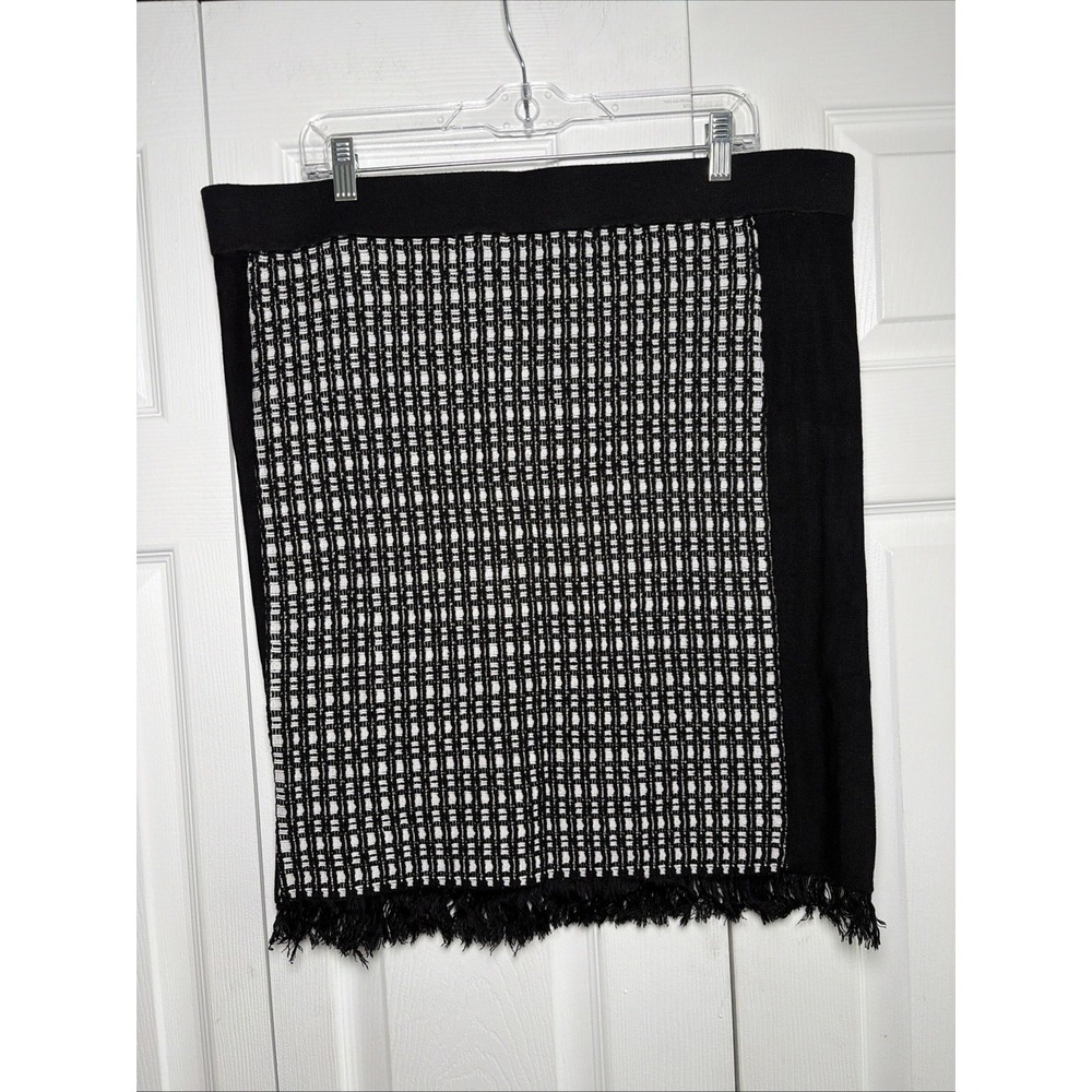Ivanka Trump Fringe Knit Skirt Womens Size XL Black White Workwear Chic